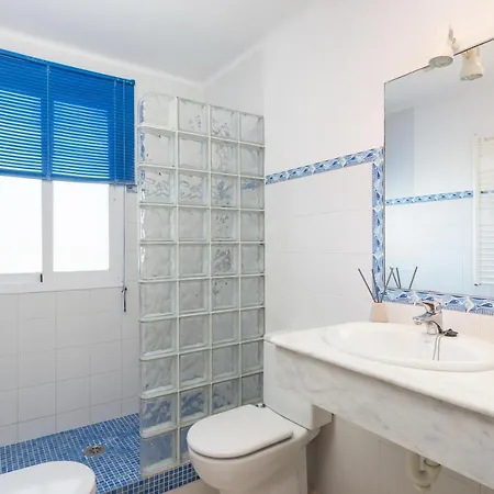 Violeta For 8 With Swimming Pool And Views Villa *