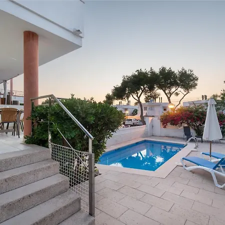 Villa Violeta For 8 With Swimming Pool And Views *