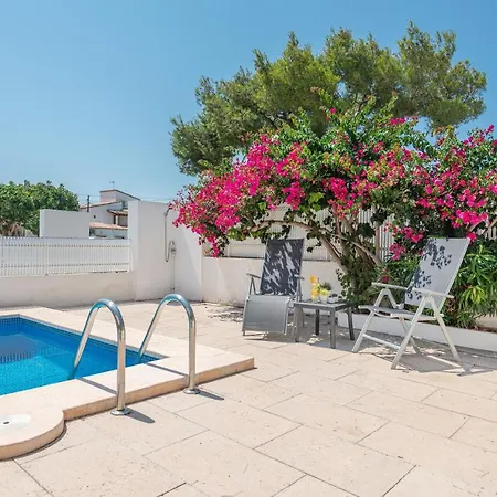 Violeta For 8 With Swimming Pool And Views Villa *
